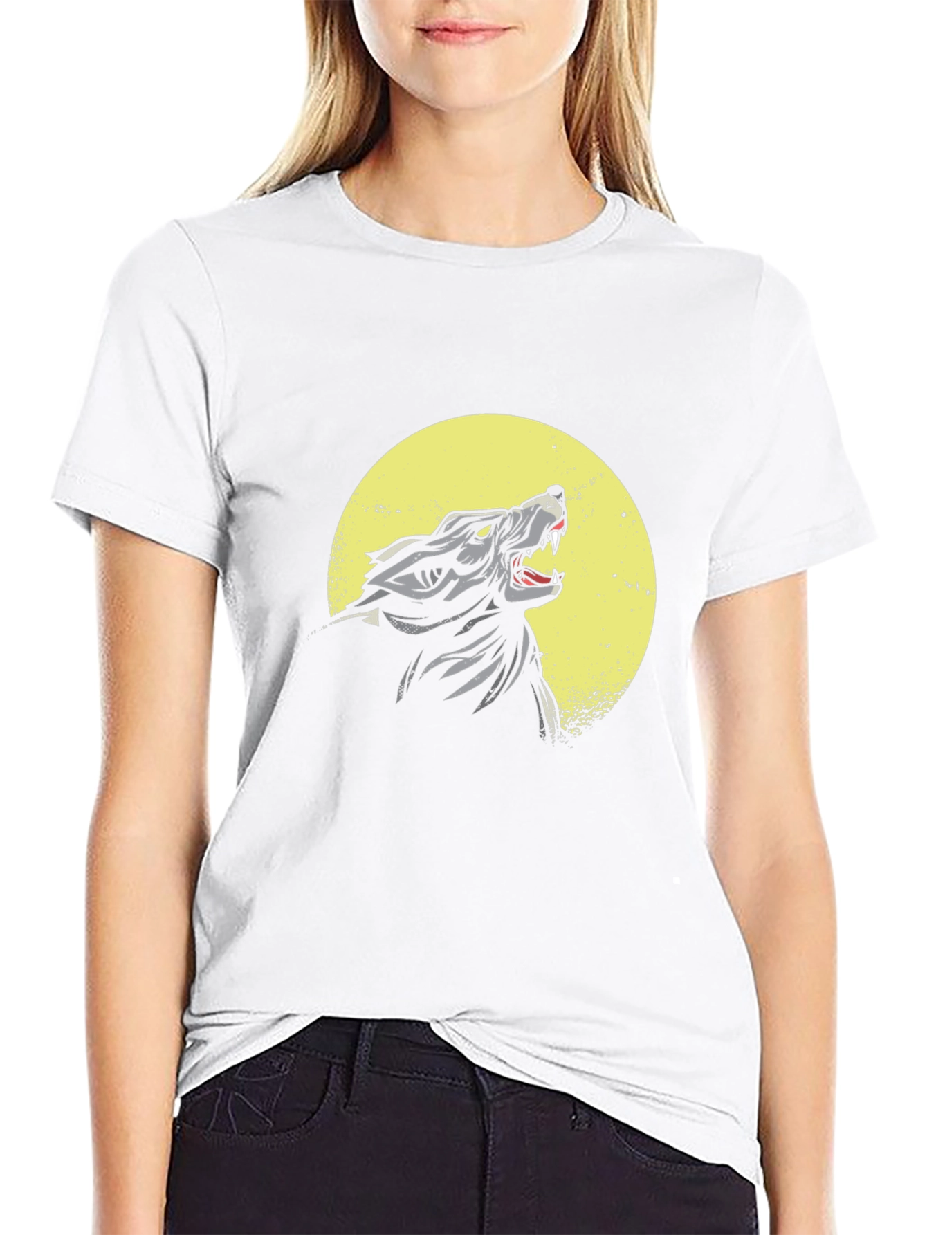 Wolf Howling at Moon Graphic T-Shirt