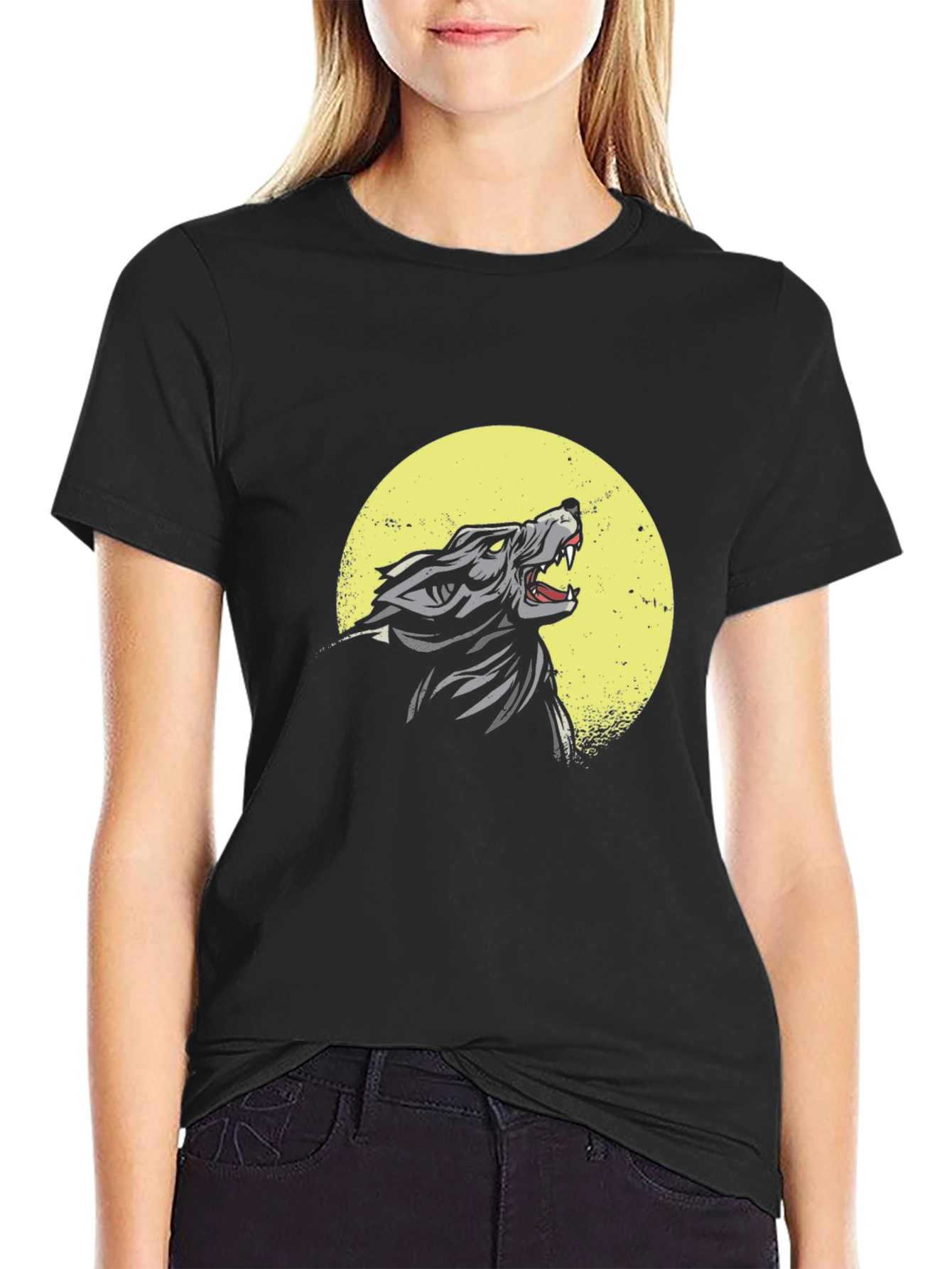 Wolf Howling at Moon Graphic T-Shirt
