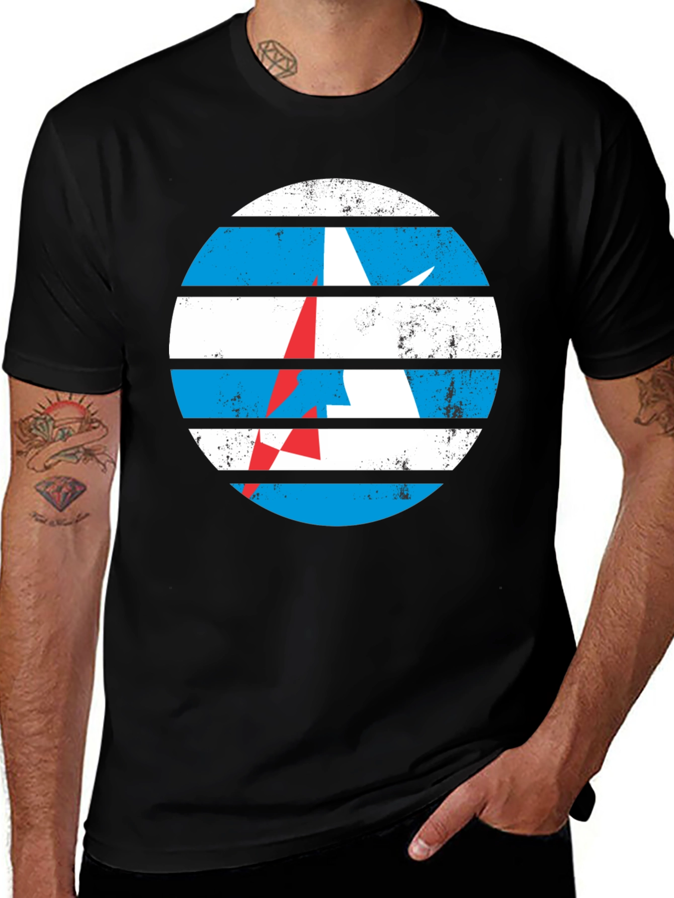 Retro Circle Graphic Tee - Classic Design