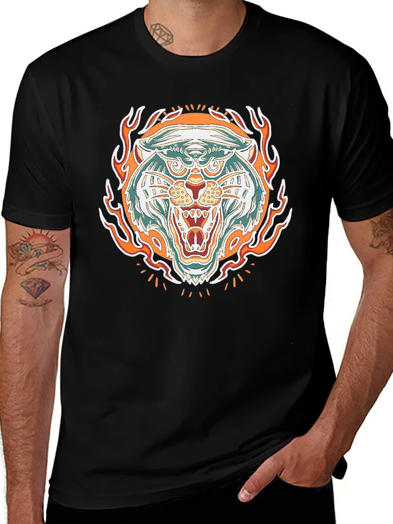 Fiery Tiger Graphic Tee - Bold Black T-Shirt