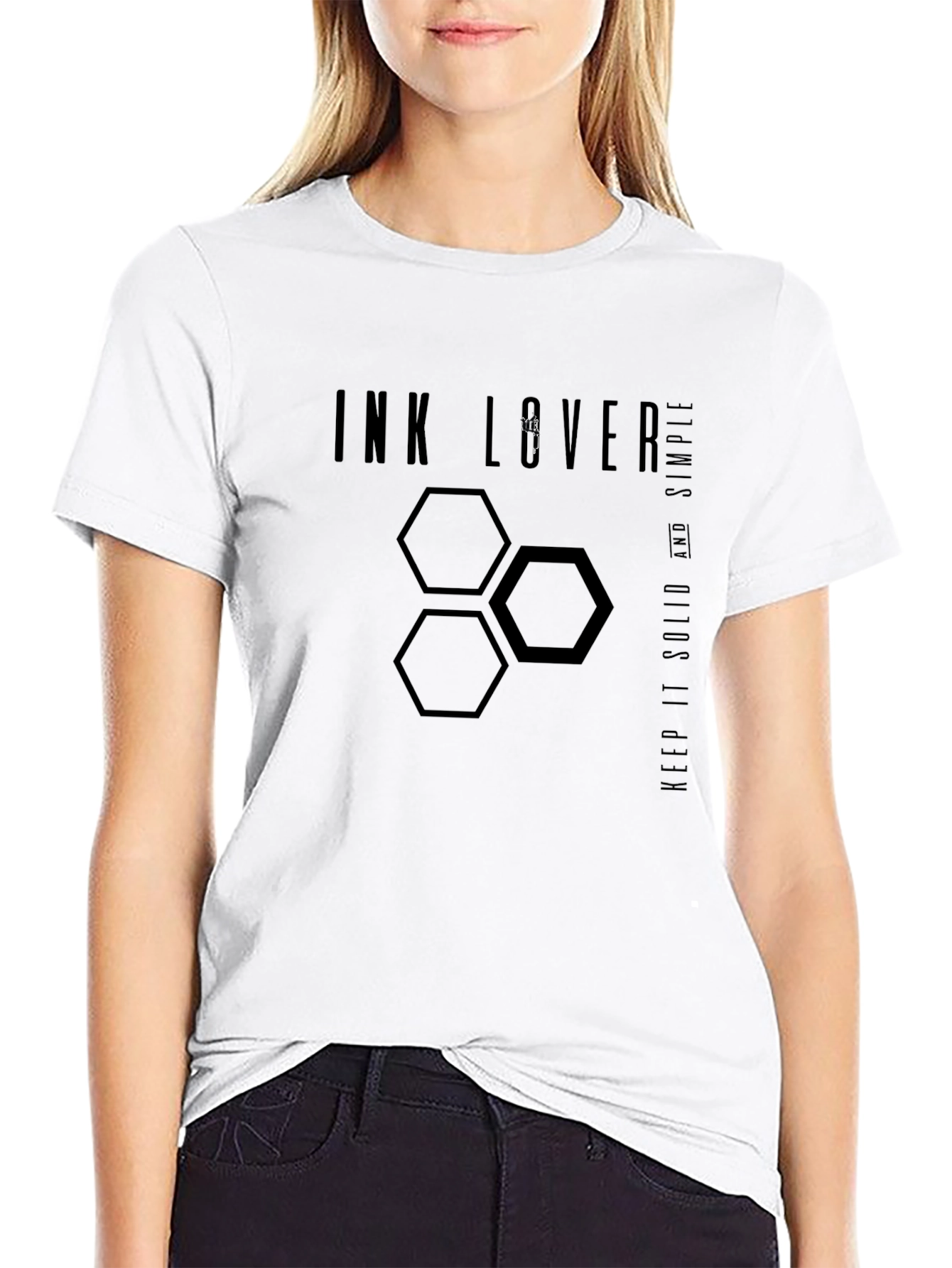 Ink Lover Graphic T-Shirt - Solid & Simple Design