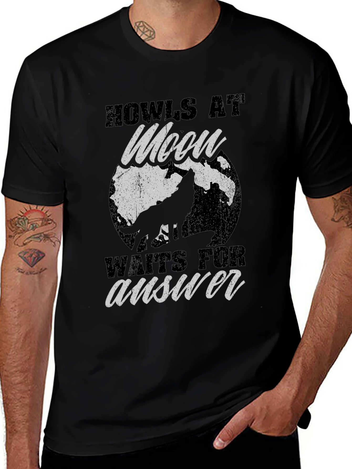 Howls at Moon Graphic Tee - Black